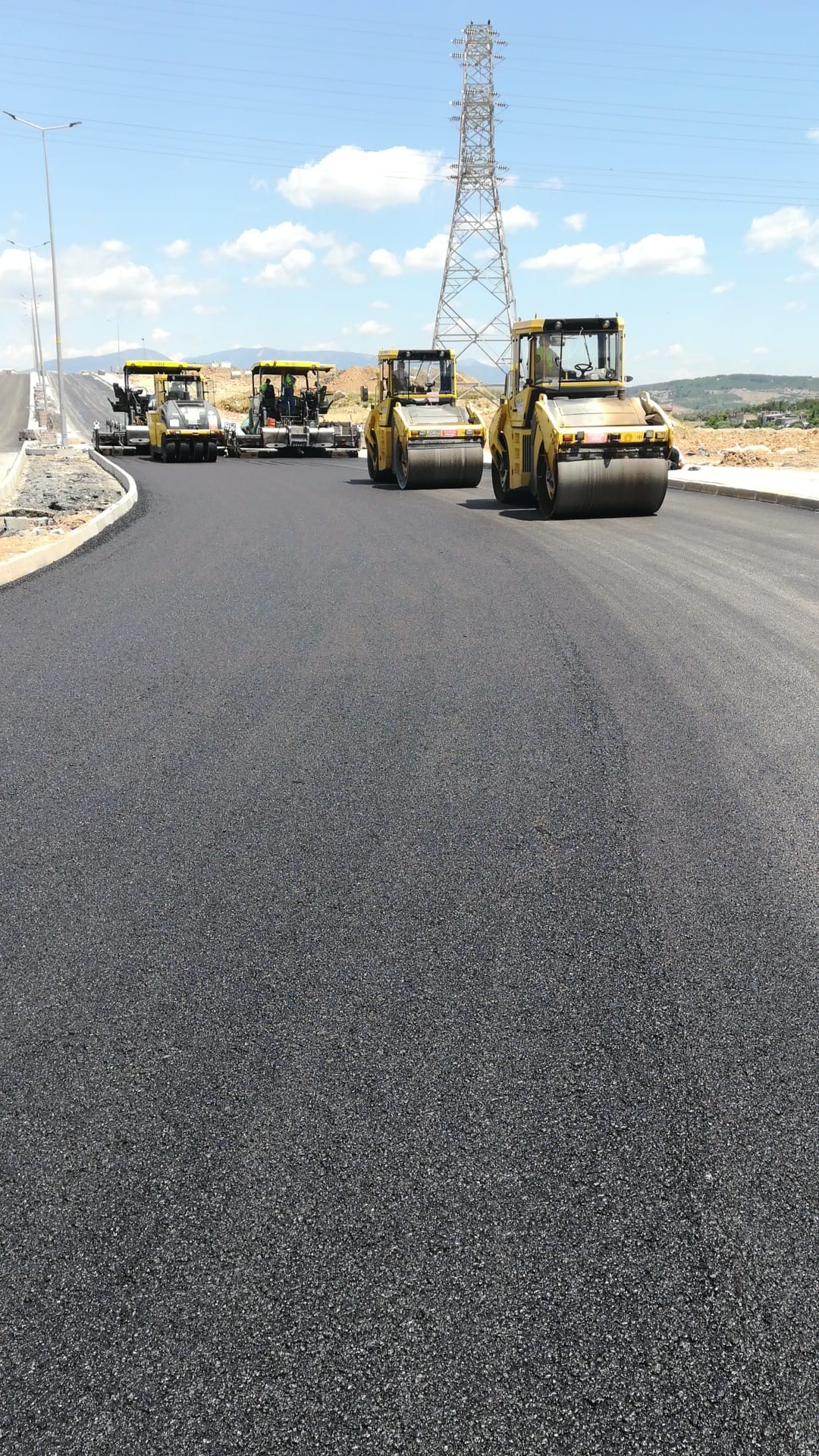 KARABAĞLAR UZUNDERE KENTSEL DÖNÜŞÜM ALANI YOL YAPIM İŞİ