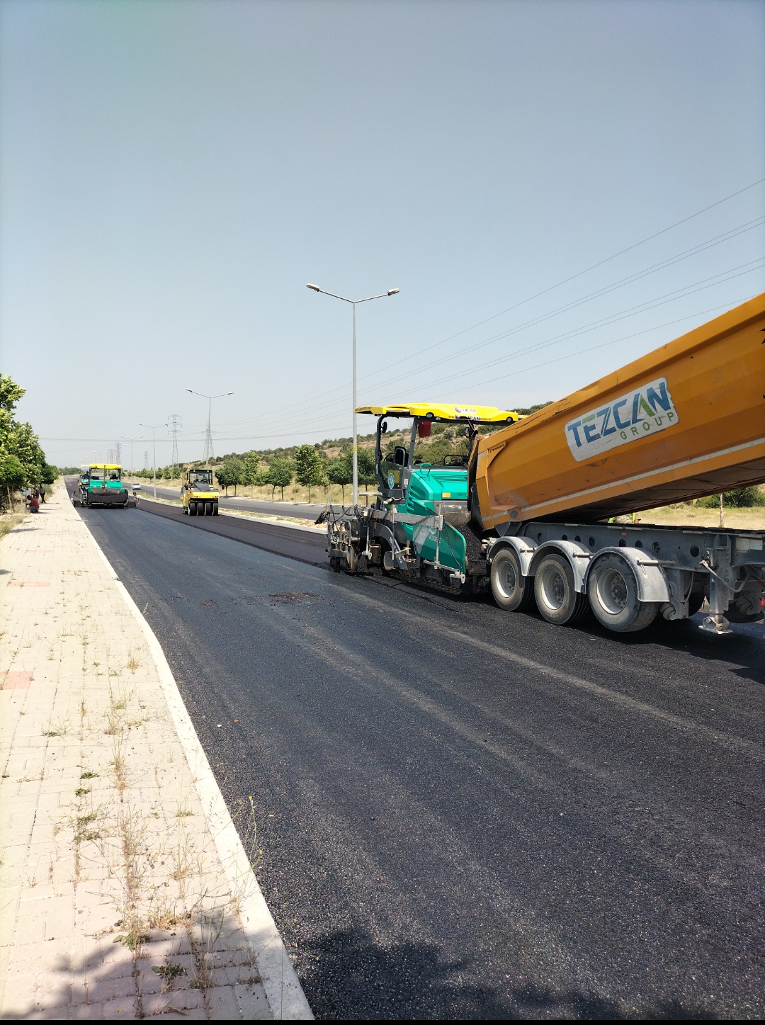 Manisa ili Muhtelif Cadde ve Bulvarında Asfalt yapım İşi